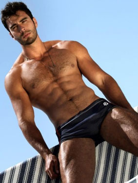 ģRodiney Santiago 